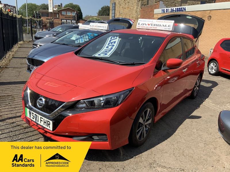 p0.nissan-leaf-electric-hatchback