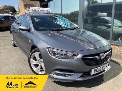 p0.vauxhall-insignia-petrol-hatchback